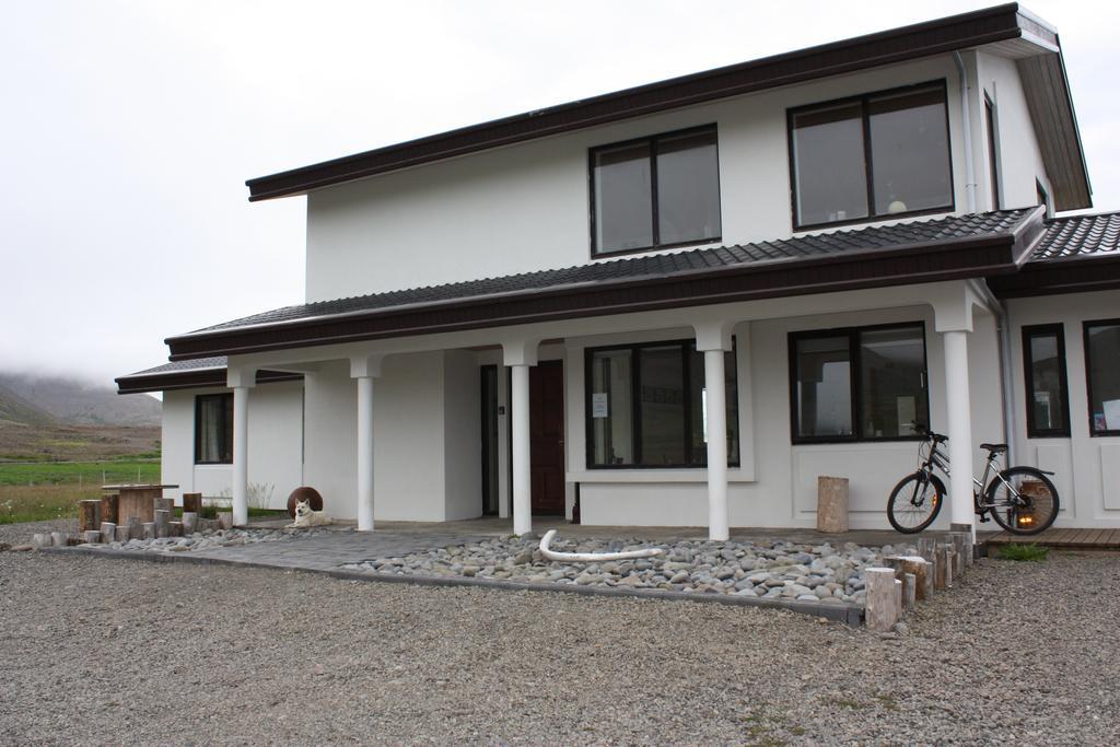 Guesthouse Gimbur Reykjarholl Dış mekan fotoğraf