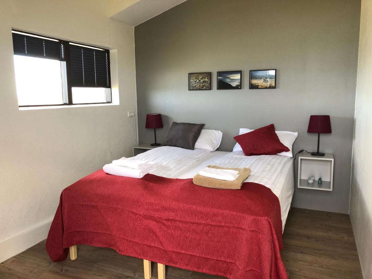 Guesthouse Gimbur Reykjarholl Dış mekan fotoğraf