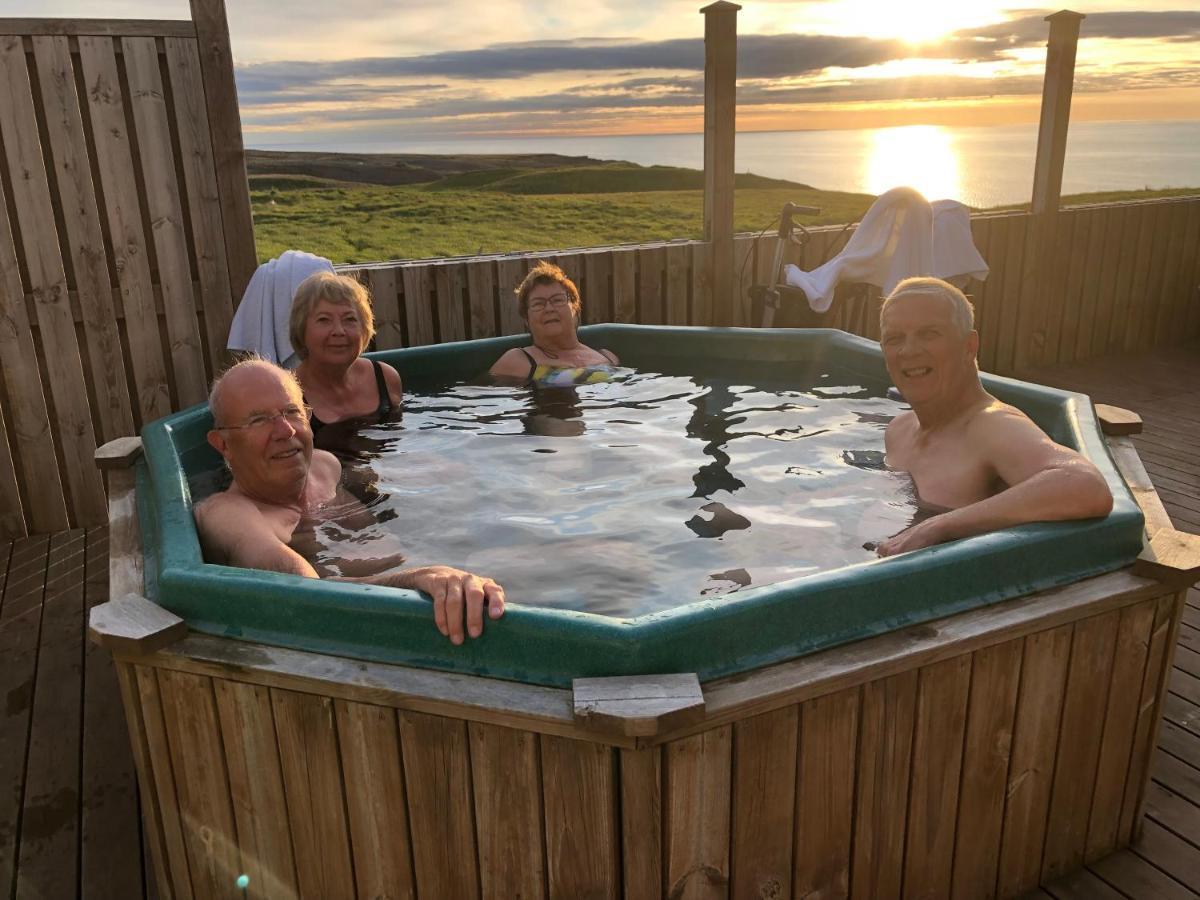 Guesthouse Gimbur Reykjarholl Dış mekan fotoğraf